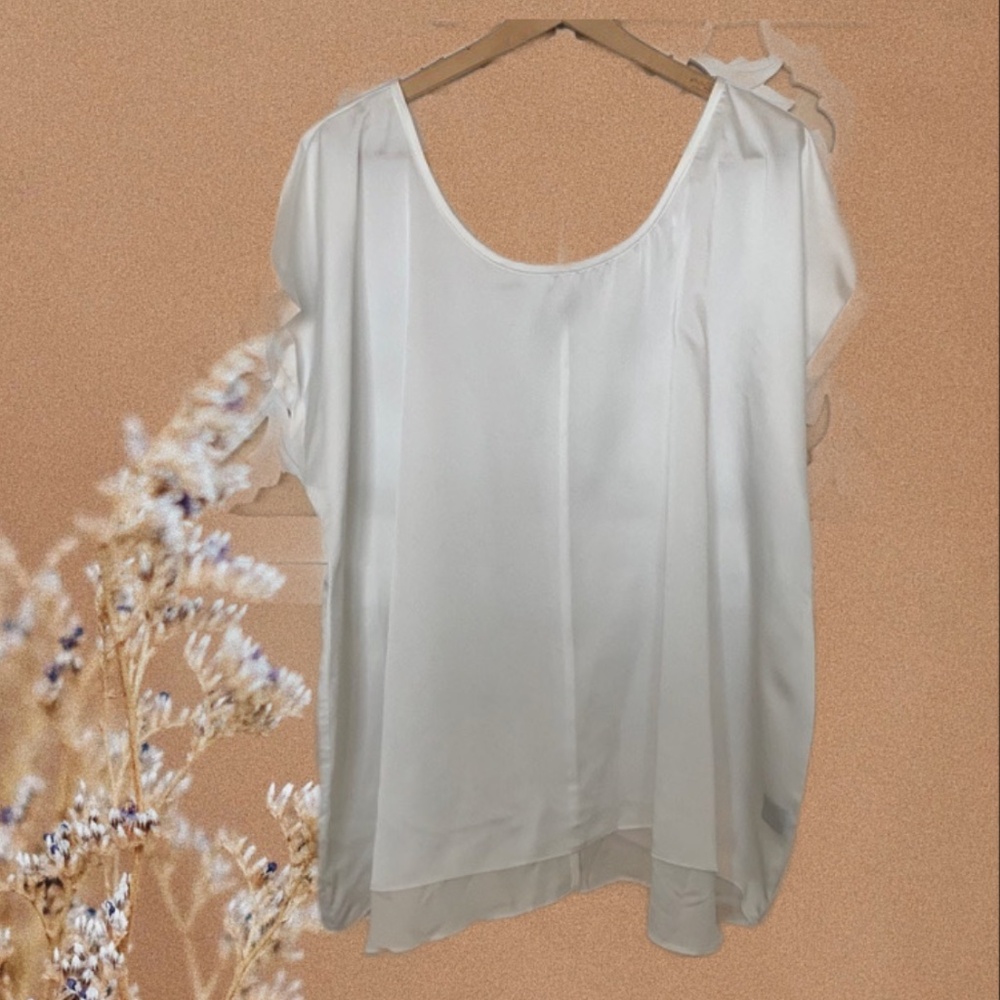 White Silky Blouse by Investments Size 3X